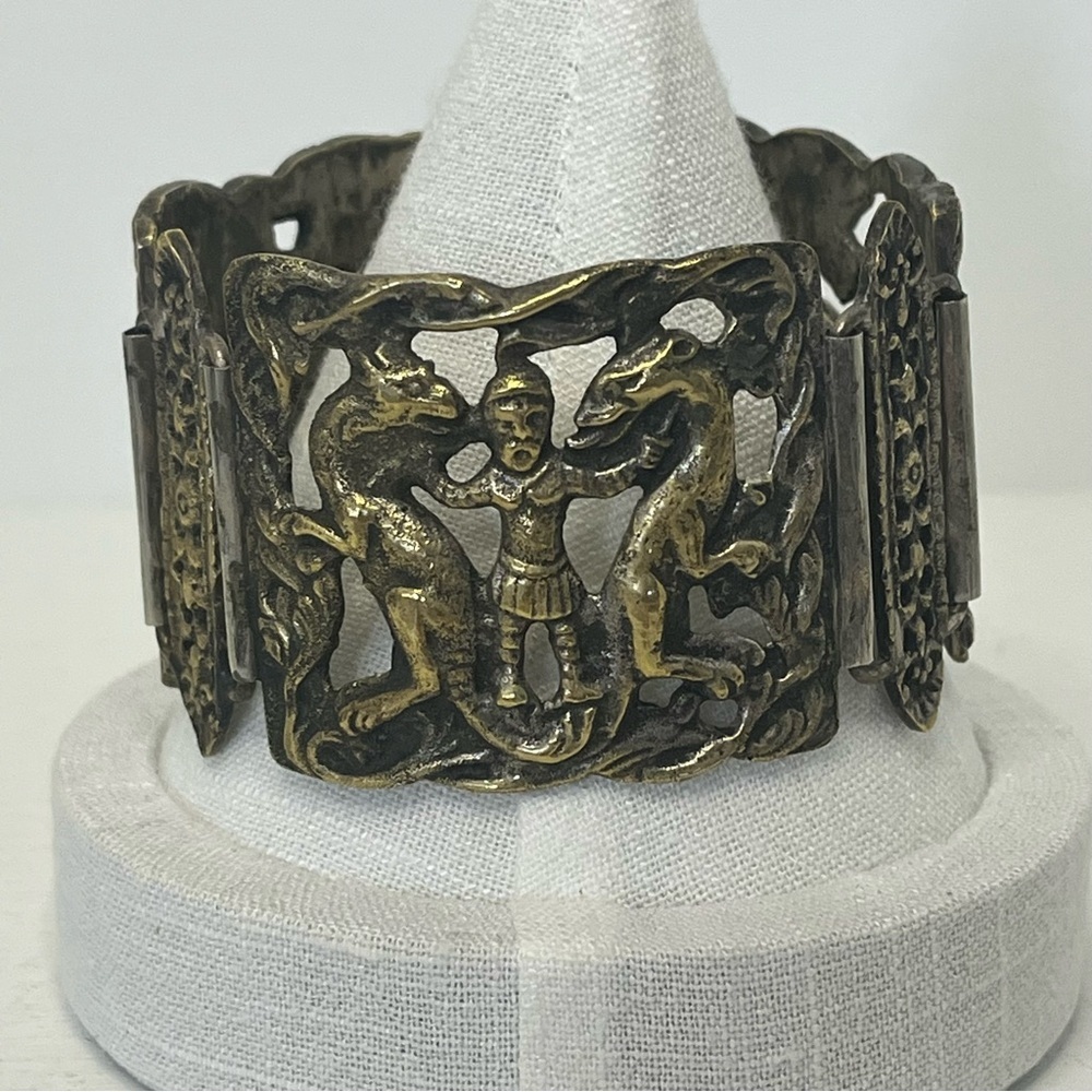 Vintage Brass Tone Etruscan Revival Cuff Bracelet - Picture 5 of 11